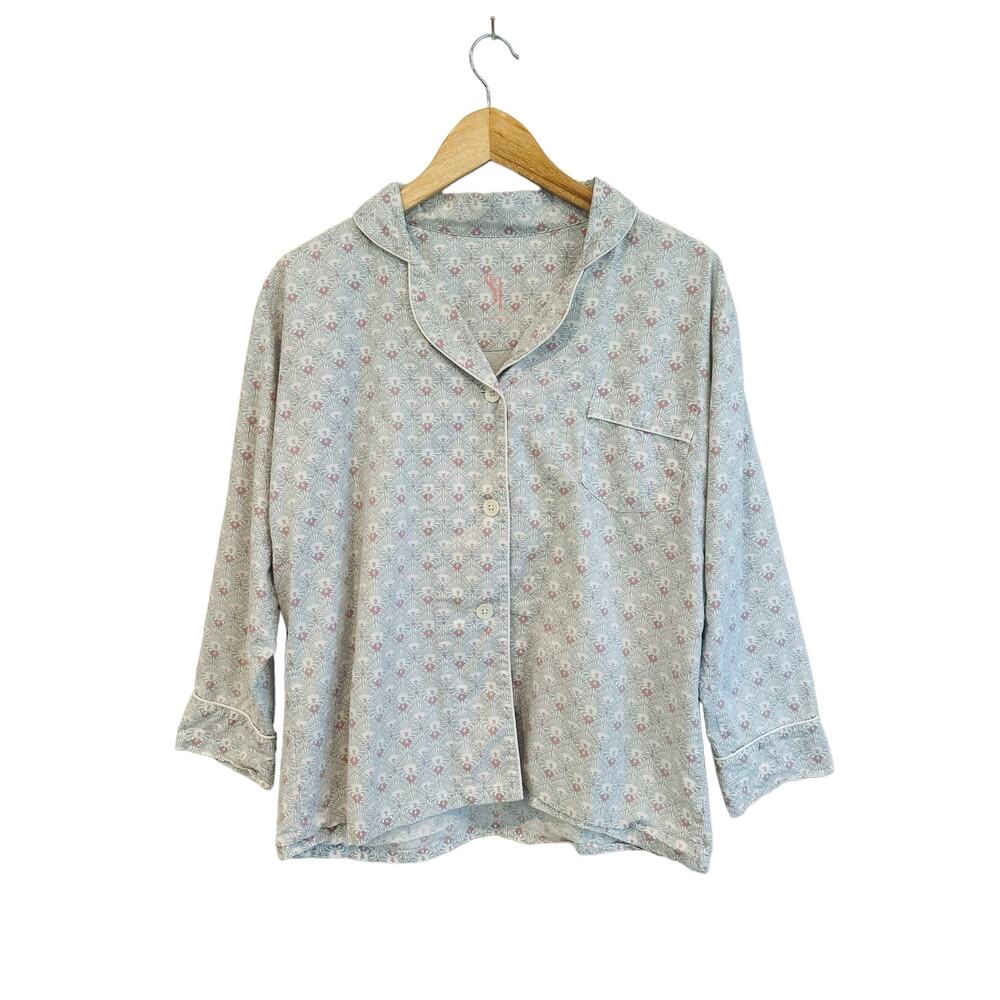 Serena & Lily Gray Pajama Set - Picture 2 of 12